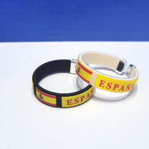 Vintage Espana Spain Flag Cuff Bracelets Pair - Picture 1 of 7
